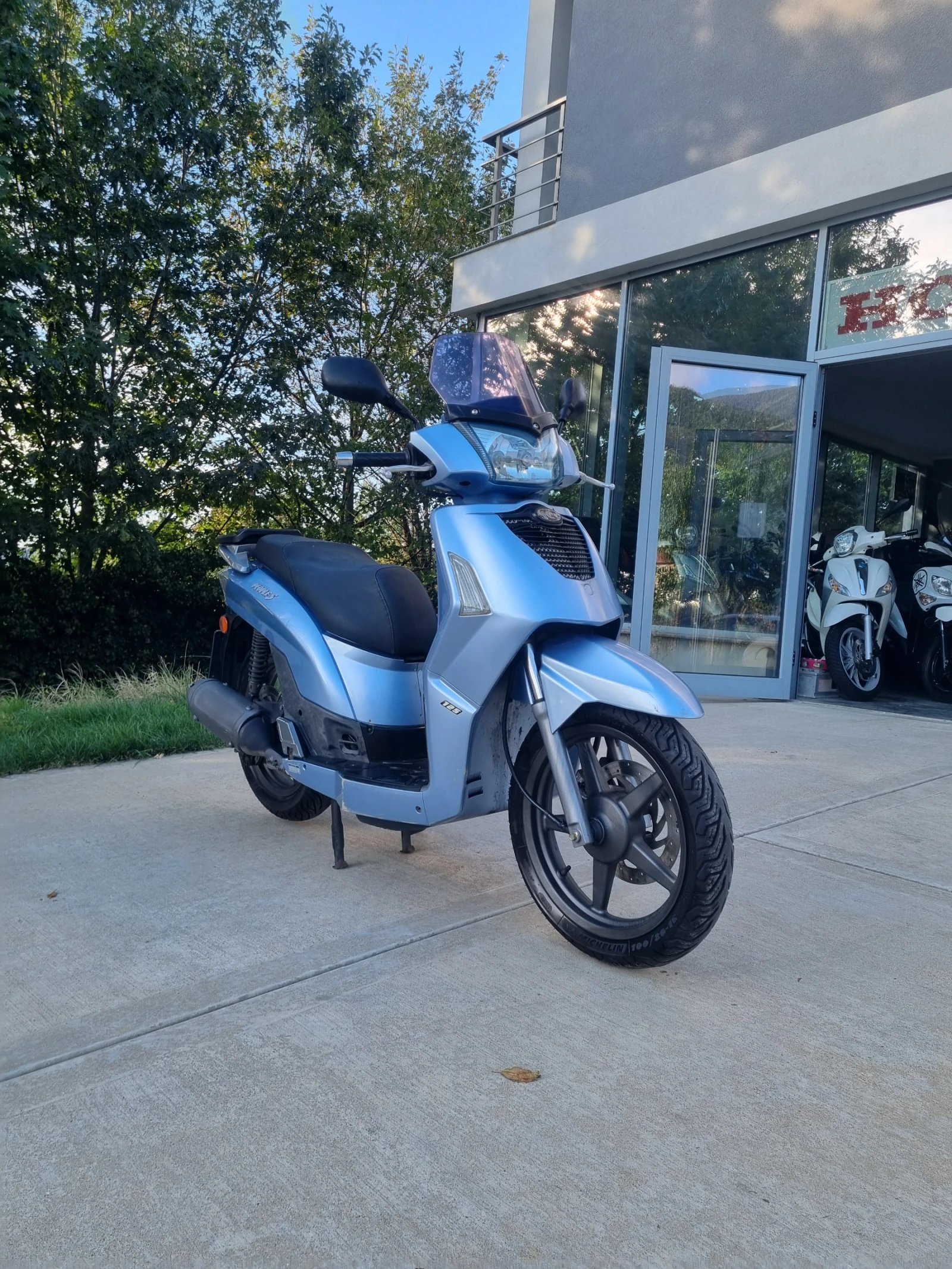 Kymco People 2broq 200S 125s - изображение 4