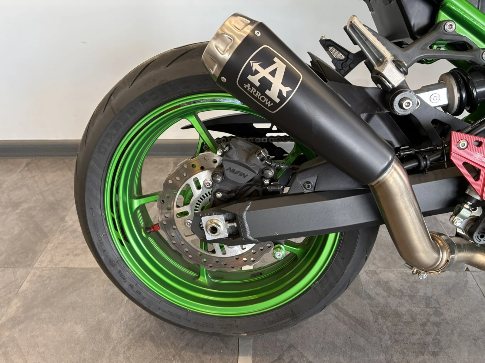 Kawasaki Z 900-3000 km.!!!, снимка 10 - Мотоциклети и мототехника - 56354244