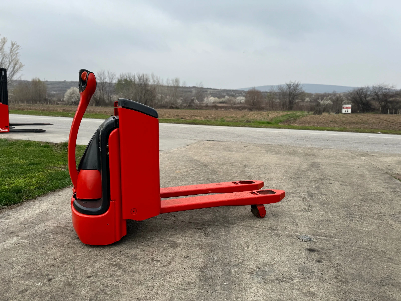  Linde .  T20 | Mobile.bg   6