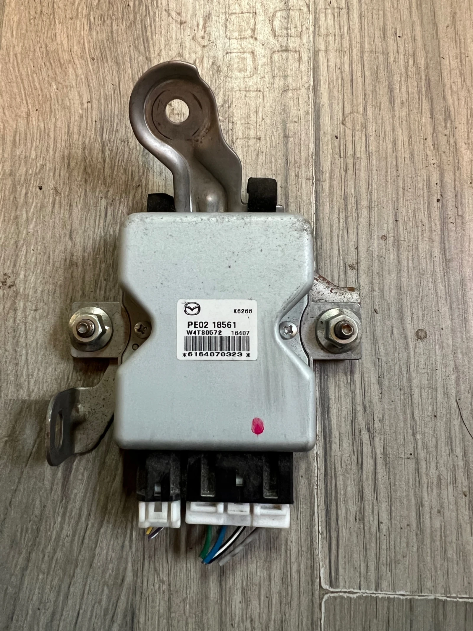 PE0218561 ����� ������� ����� MAZDA PE02 18561 | Mobile.bg � ����������� 1