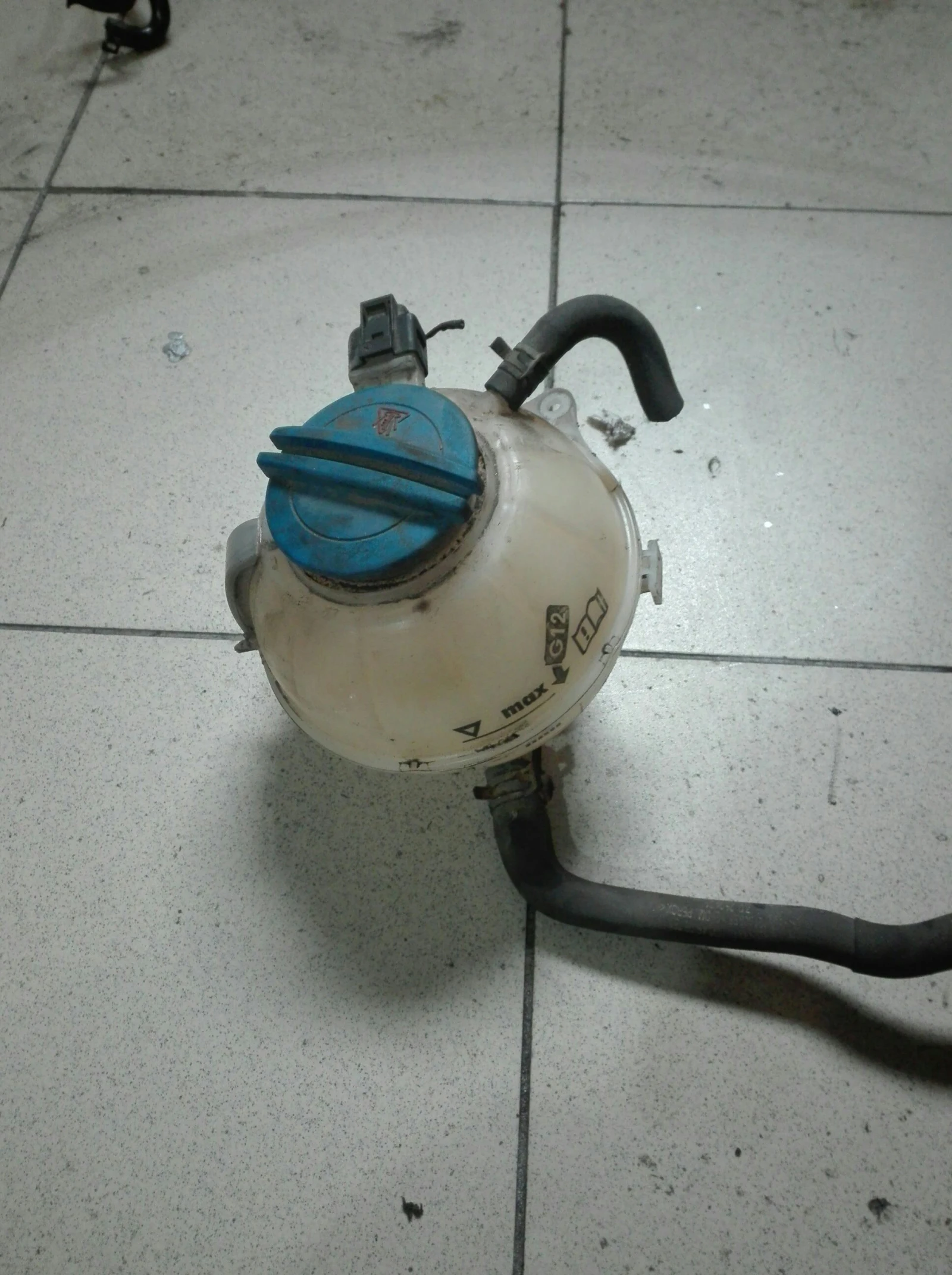 ������� �������� ����� ����� ������� 1.9 | Mobile.bg � ����������� 1