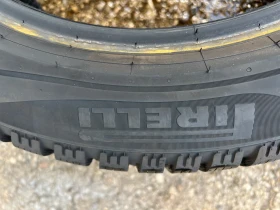 Гуми Зимни 225/50R17, снимка 2 - Гуми и джанти - 47093662