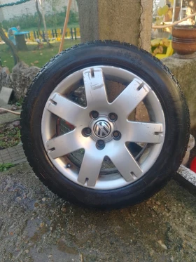        205/55R16  VW Passat