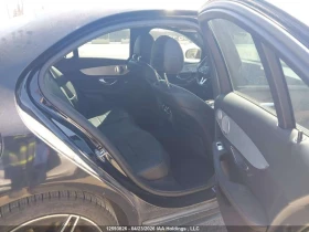 Mercedes-Benz C 300 * 4MATIC * CARFAX * ЦЕНА ДО БГ, снимка 13