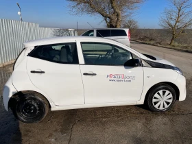 Toyota Aygo 1.0 VVT-i , снимка 2