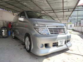 Toyota Alphard Nissan Elgrand | Mobile.bg    2