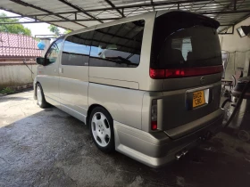 Toyota Alphard Nissan Elgrand | Mobile.bg    3