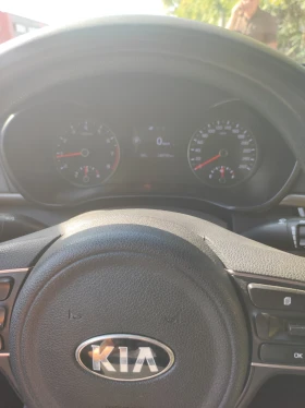 Обява за продажба на Kia K5 ~12 000 лв. - изображение 1 | Auto.bg Обява за продажба на Kia K5 ~12 000 лв. - изображение 1