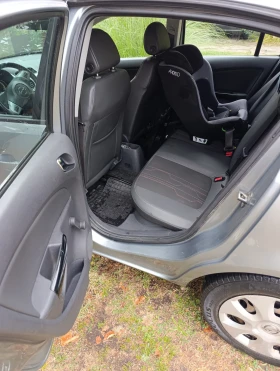 Opel Corsa 1.2 Бензин - 3500 € / 6845.40 лв. - 61176210 8