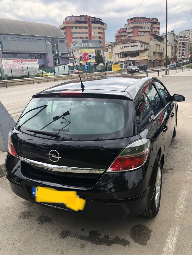 Opel Astra H, снимка 6 - Автомобили и джипове - 46940800