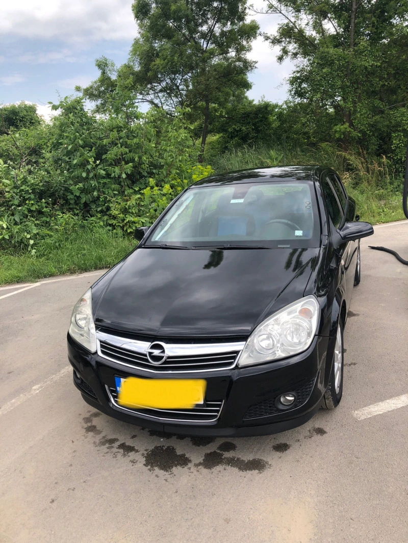 Opel Astra H, снимка 3 - Автомобили и джипове - 46940800