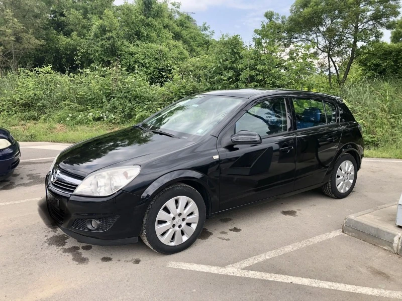 Opel Astra H, снимка 1 - Автомобили и джипове - 48508038