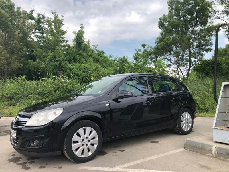 Opel Astra H, снимка 8 - Автомобили и джипове - 46940800