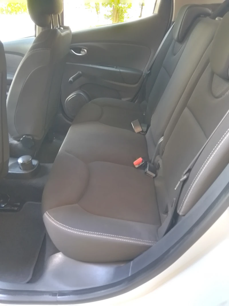 Renault Clio Газ 4 цилиндъра , снимка 13 - Автомобили и джипове - 52285874