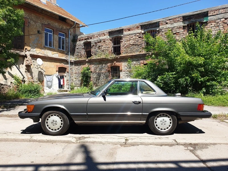 Mercedes-Benz SL Колекционерско състояние! Кабрио+ твърд таван!, снимка 9 - Автомобили и джипове - 48227105