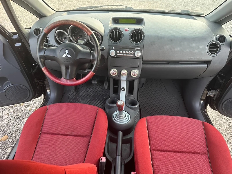 Mitsubishi Colt 1.3I 95KC, снимка 11 - Автомобили и джипове - 47141443