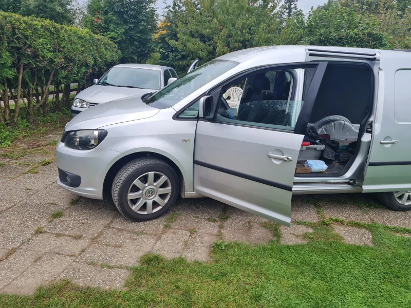 VW Caddy Договаряне, снимка 3 - Автомобили и джипове - 47452255