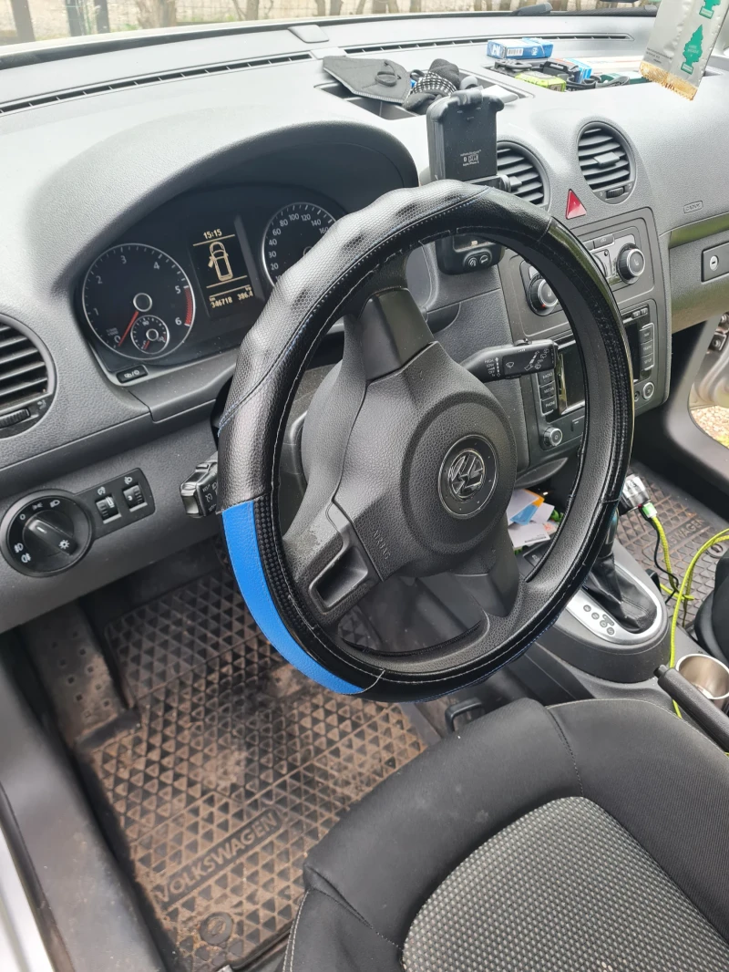 VW Caddy Договаряне, снимка 11 - Автомобили и джипове - 47452255