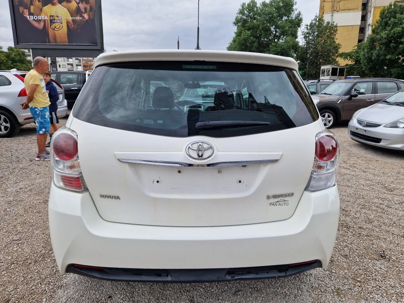 Toyota Verso 1.6D4d/7места, снимка 5 - Автомобили и джипове - 51137602