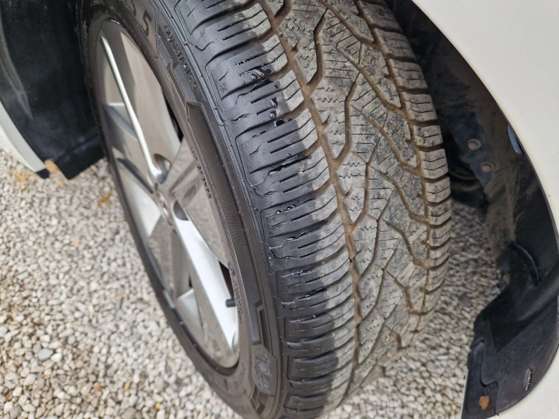 Toyota Verso 1.6D4d/7места, снимка 8 - Автомобили и джипове - 51137602