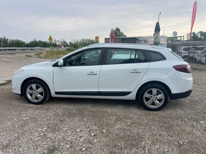 Renault Megane 1.5DCI-110-NAVI-ITALIA, снимка 8 - Автомобили и джипове - 51269123