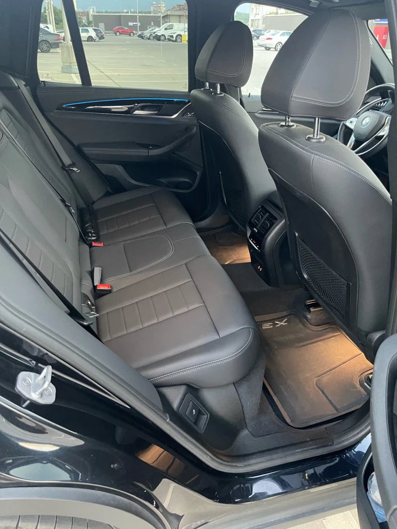 BMW iX3 M-spost/ Pano/ , снимка 14 - Автомобили и джипове - 51320554