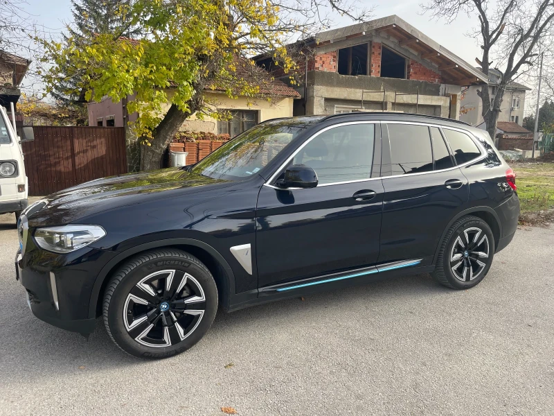 BMW iX3 M-spost/ Pano/ , снимка 9 - Автомобили и джипове - 51320554