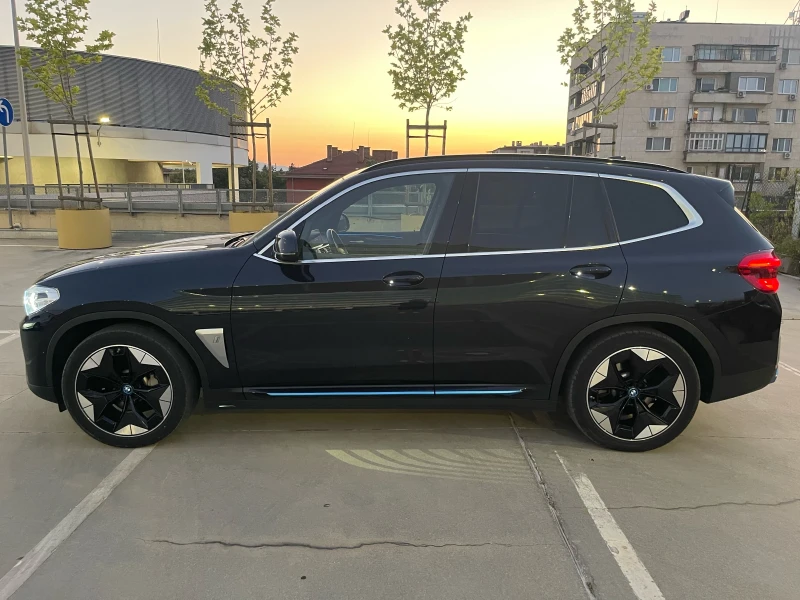 BMW iX3 M-spost/ Pano/ , снимка 6 - Автомобили и джипове - 51320554