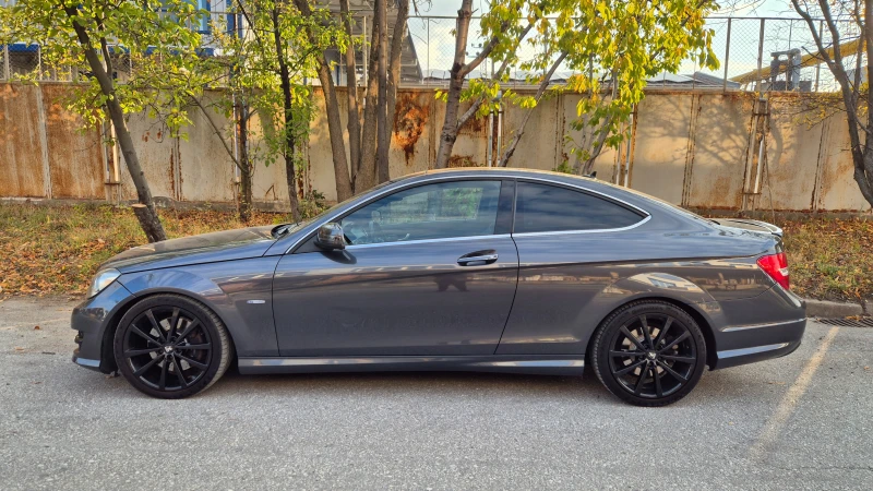 Mercedes-Benz C 350 AMG 4matic, снимка 5 - Автомобили и джипове - 52098294