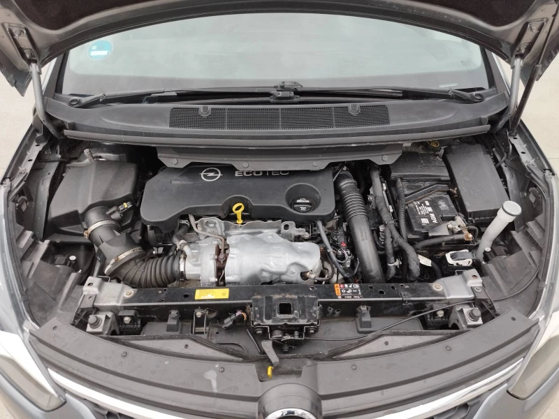 Opel Zafira 2.0 CDTI - FACE, снимка 14 - Автомобили и джипове - 52326205