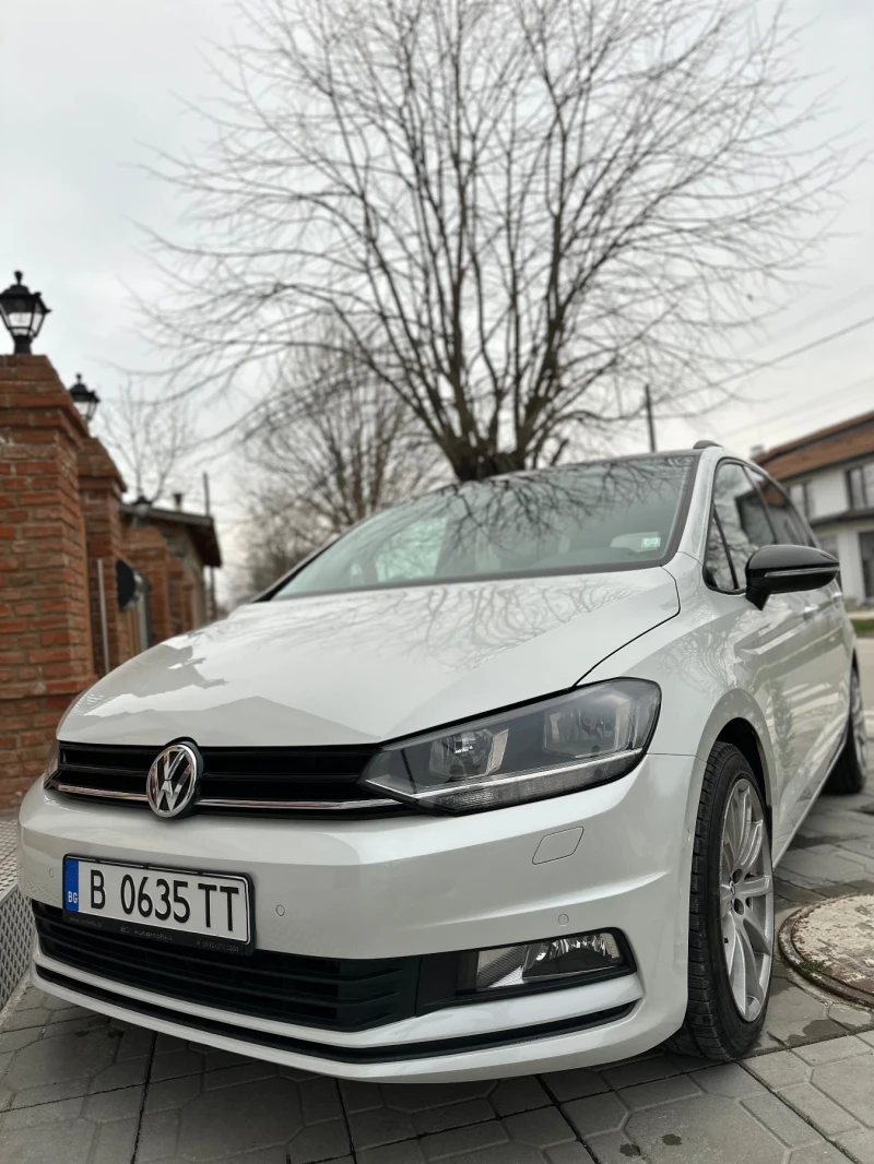 VW Touran 2.0, снимка 4 - Автомобили и джипове - 52410570