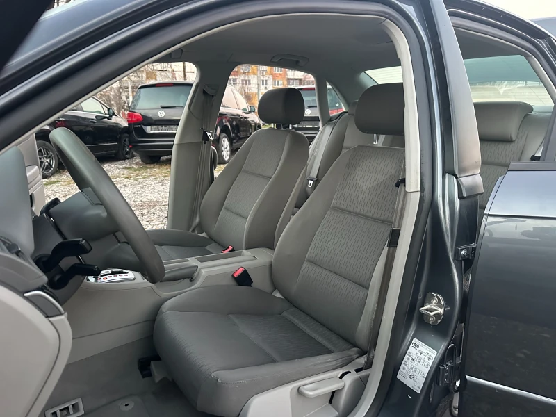 Audi A4 2.0I 131kc AUTOMAT TOPPP, снимка 9 - Автомобили и джипове - 52775339