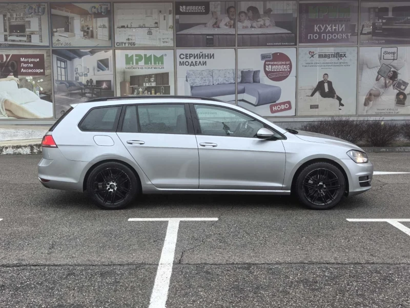 VW Golf 1.6 TDI , снимка 10 - Автомобили и джипове - 52978337