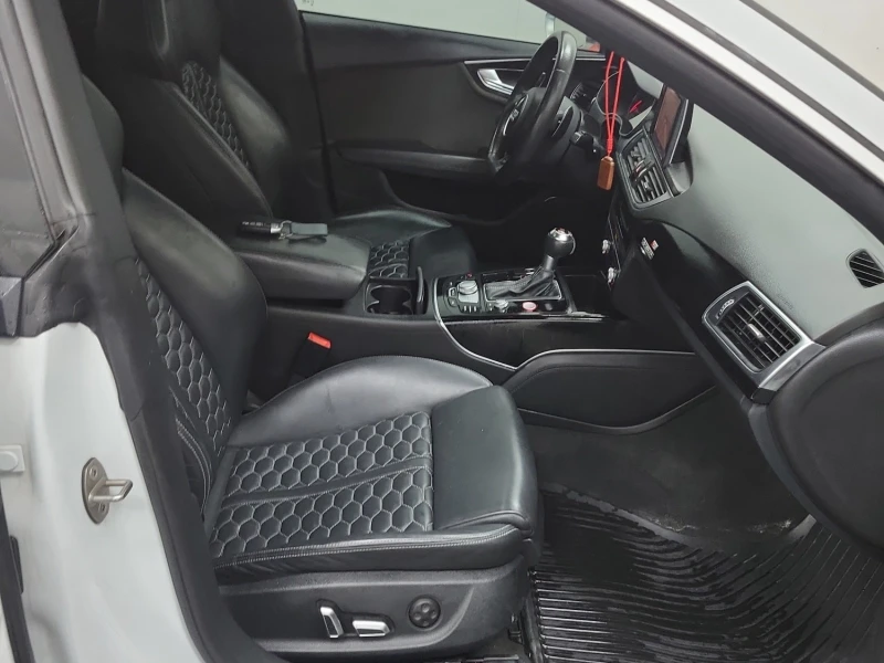 Audi Rs7 * * CARFAX* * АВТОКРЕДИТ* * , снимка 10 - Автомобили и джипове - 53070818