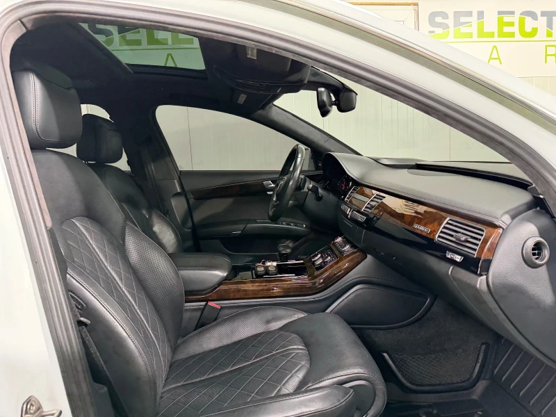 Audi A8 A8L 4dr Sedan 4.0T, снимка 9 - Автомобили и джипове - 53356363