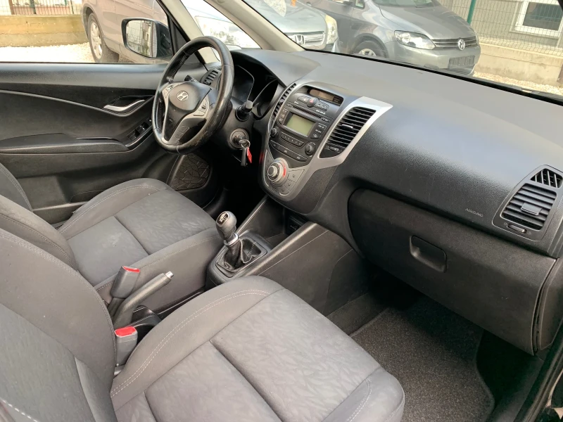 Hyundai Ix20 1.4 Classic EURO 5 90ks. ITALY, снимка 8 - Автомобили и джипове - 53459204