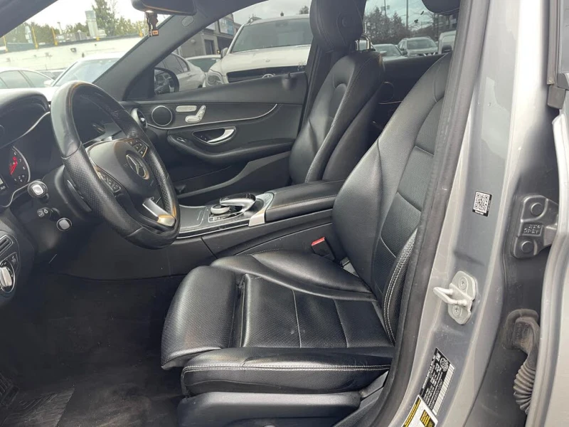 Mercedes-Benz C 300 4MATIC* АвтоКредит* (Цена до БГ) , снимка 16 - Автомобили и джипове - 53587404