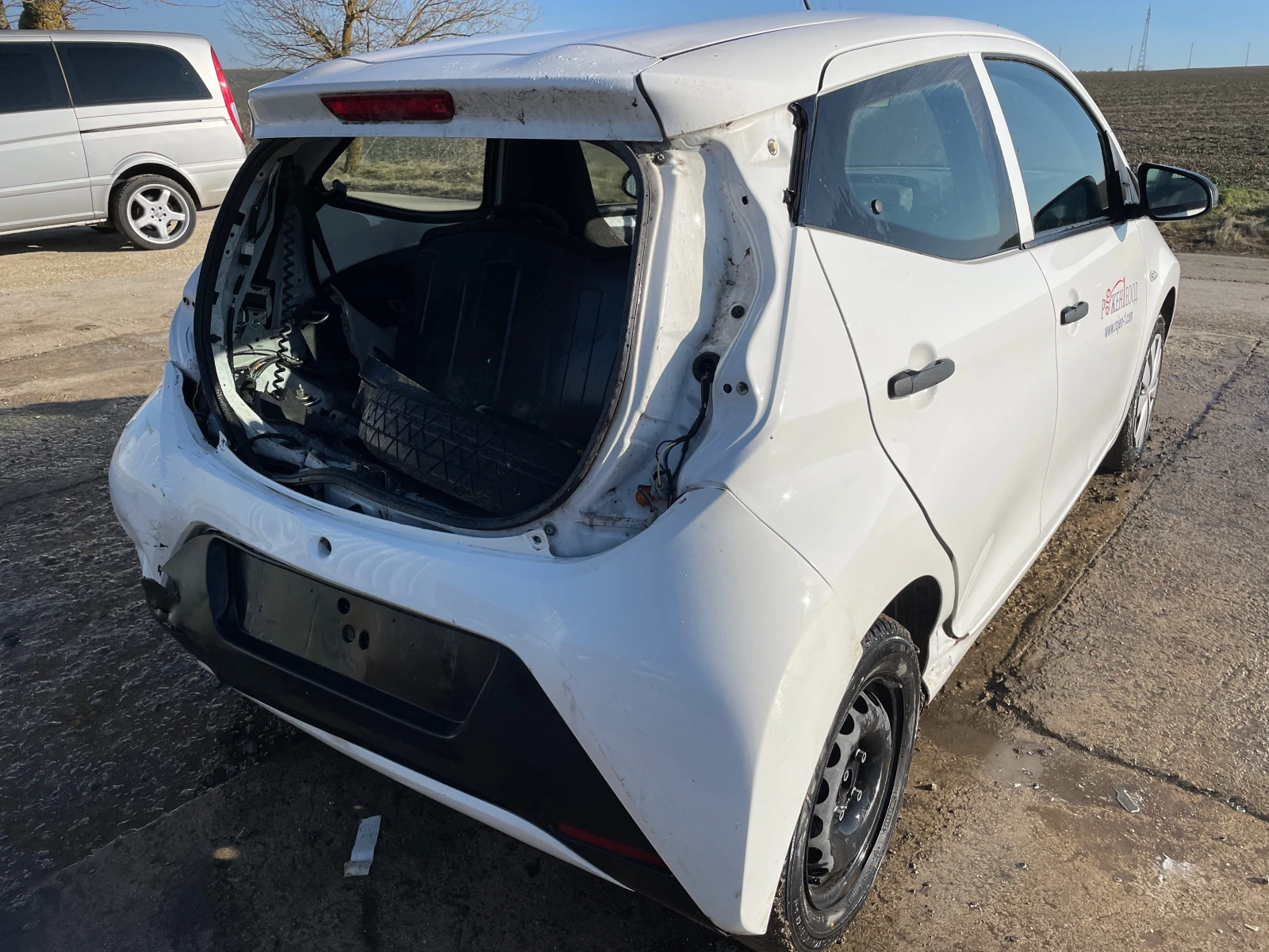 Toyota Aygo 1.0 VVT-i  - изображение 4