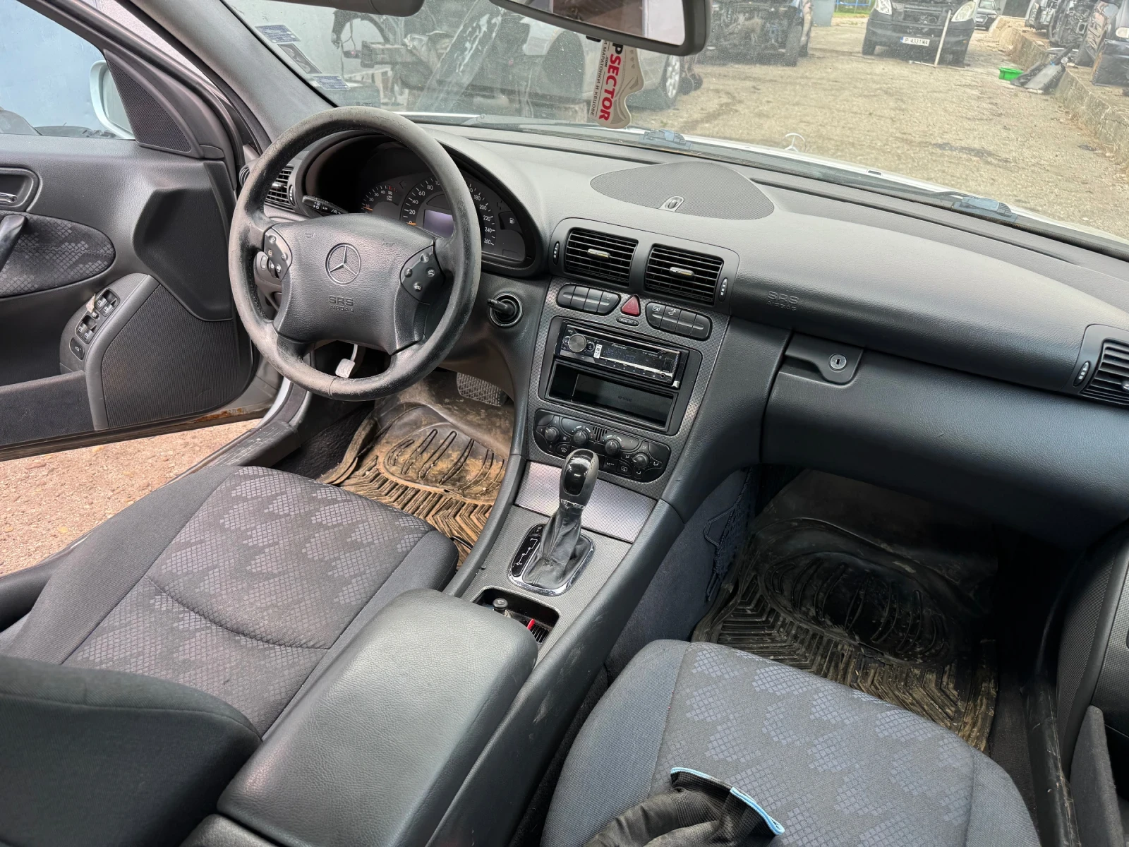 Mercedes-Benz C 270 CDI 170кс. Автоматик - изображение 7