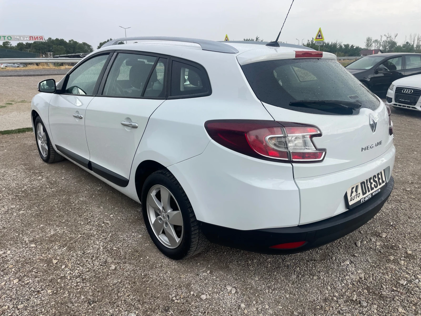 Renault Megane 1.5DCI-110-NAVI-ITALIA - изображение 7