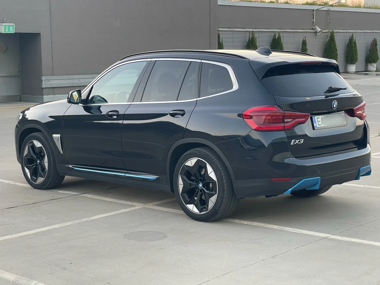 BMW iX3 M-spost/ Pano/  - изображение 7