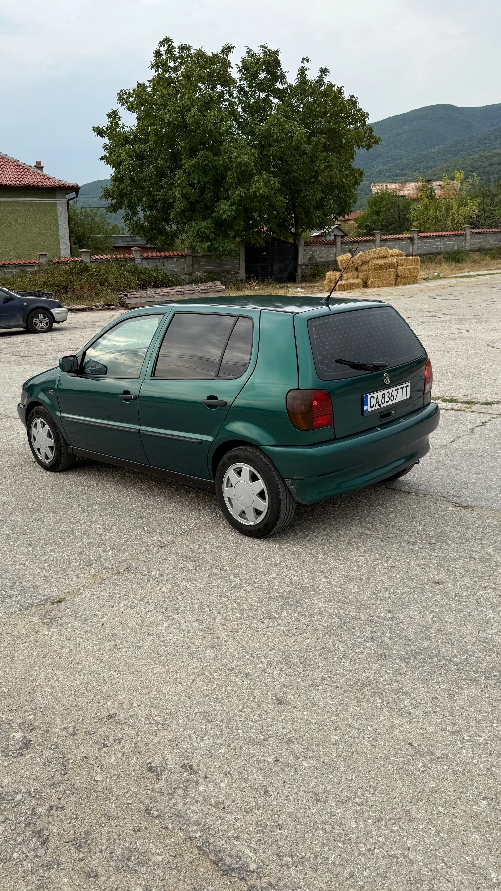 VW Polo 1.6i Avtomatik A/C - изображение 6