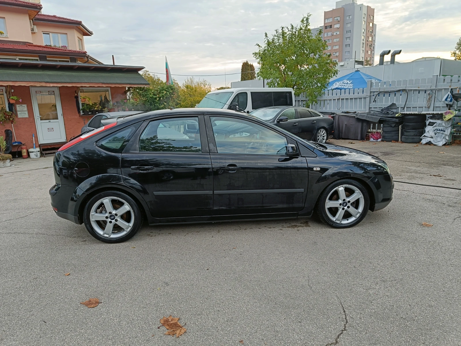 Ford Focus 1.6 BARTER 115 - изображение 4