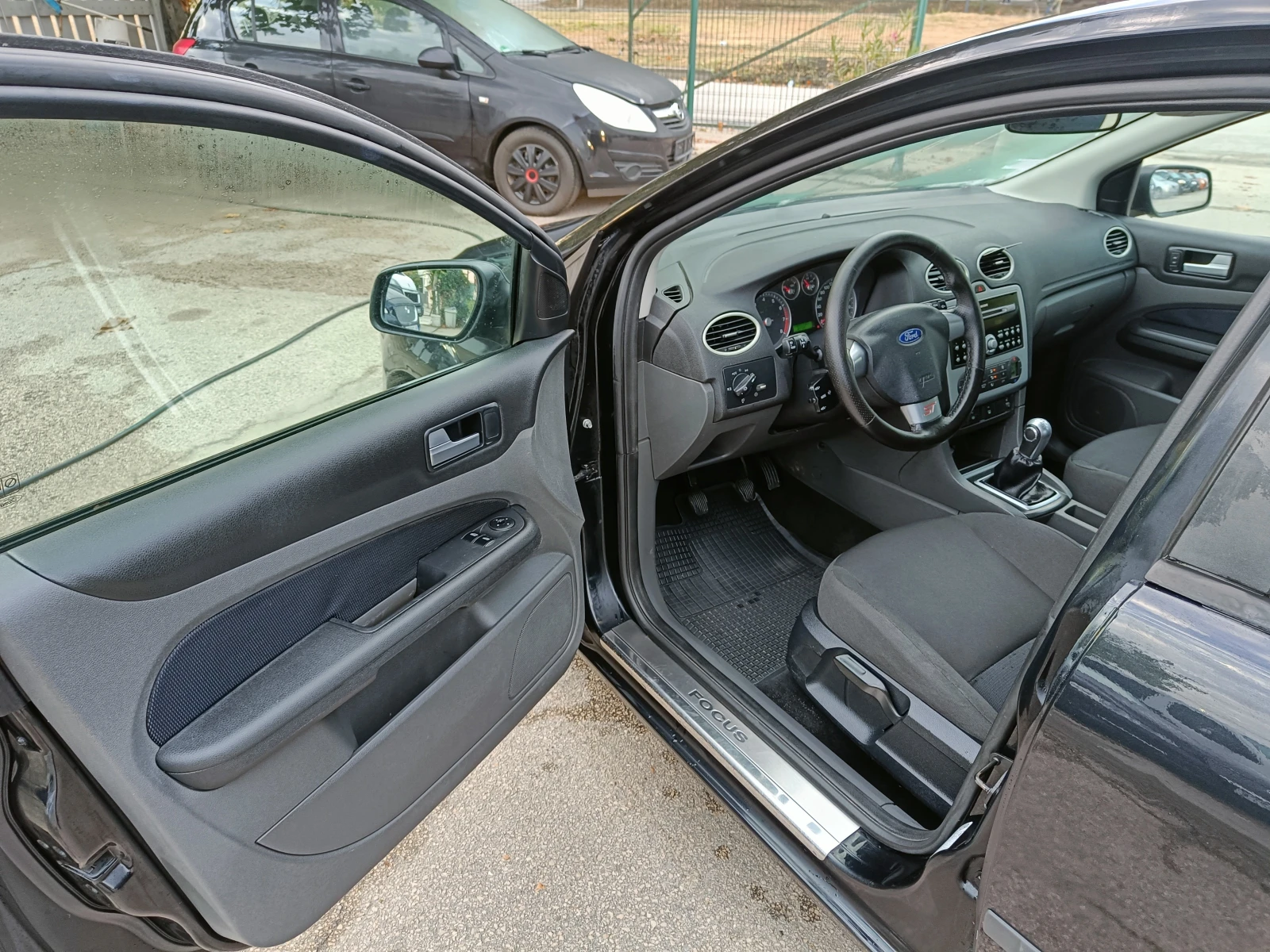 Ford Focus 1.6 BARTER 115 - изображение 10