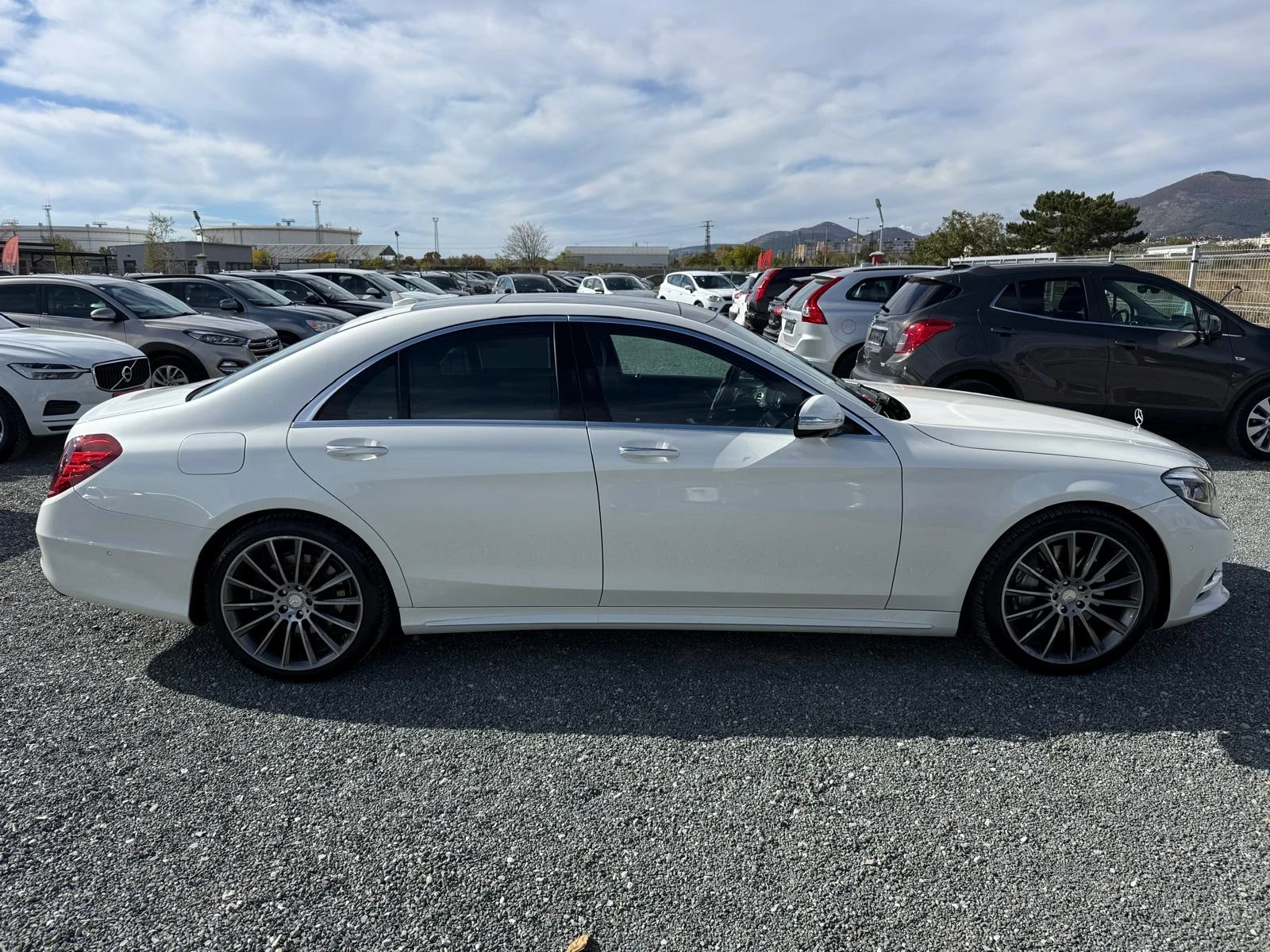 Mercedes-Benz S 350 (КАТО НОВА)^(4-MATIC) - изображение 4