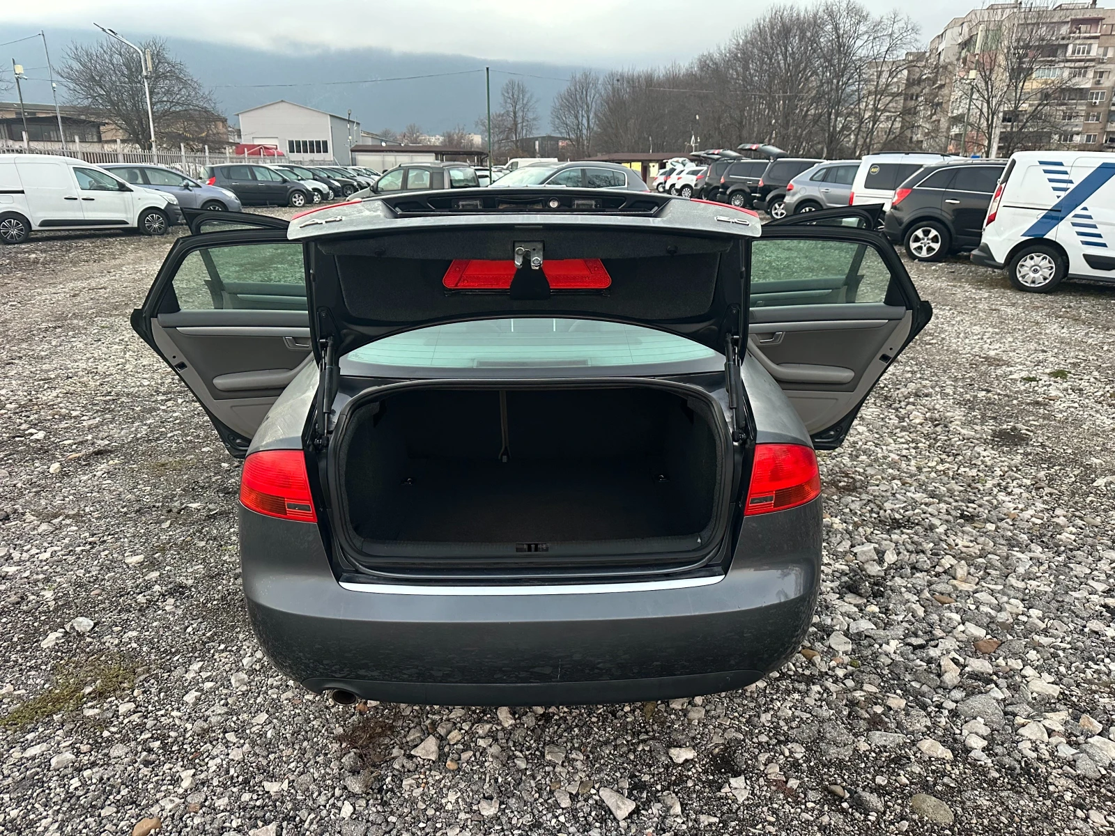 Audi A4 2.0I 131kc AUTOMAT TOPPP | Mobile.bg � ����������� 14