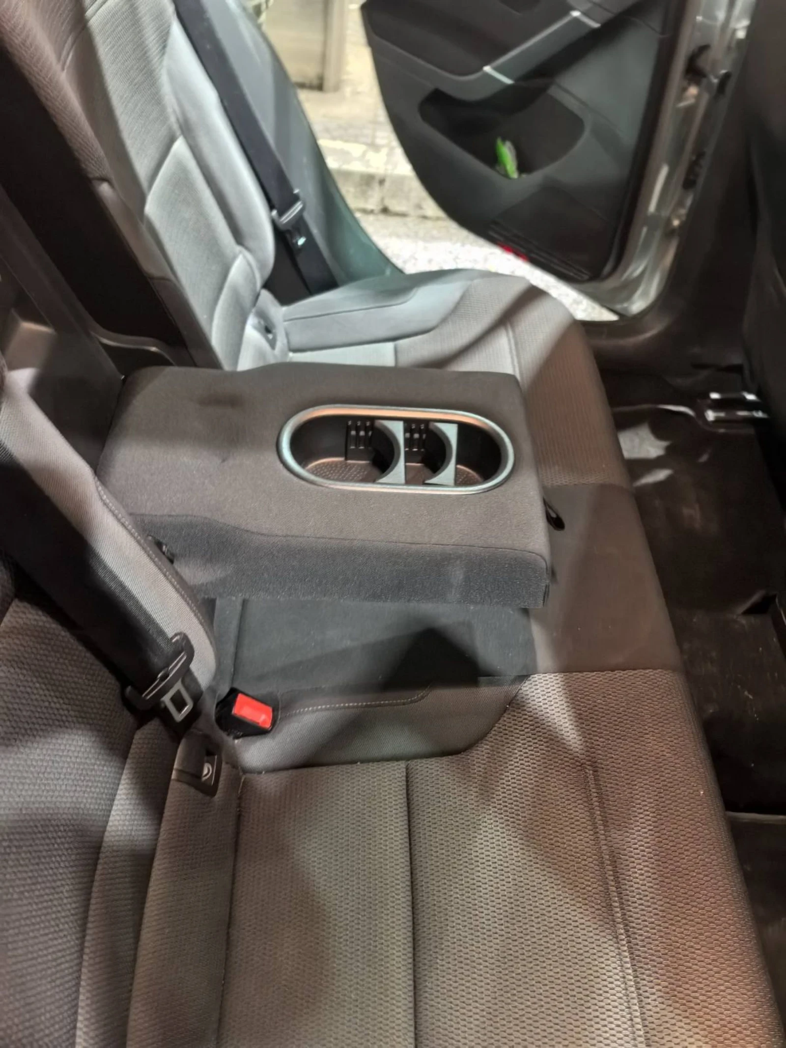 VW Golf 1.6 TDI  | Mobile.bg � ����������� 17