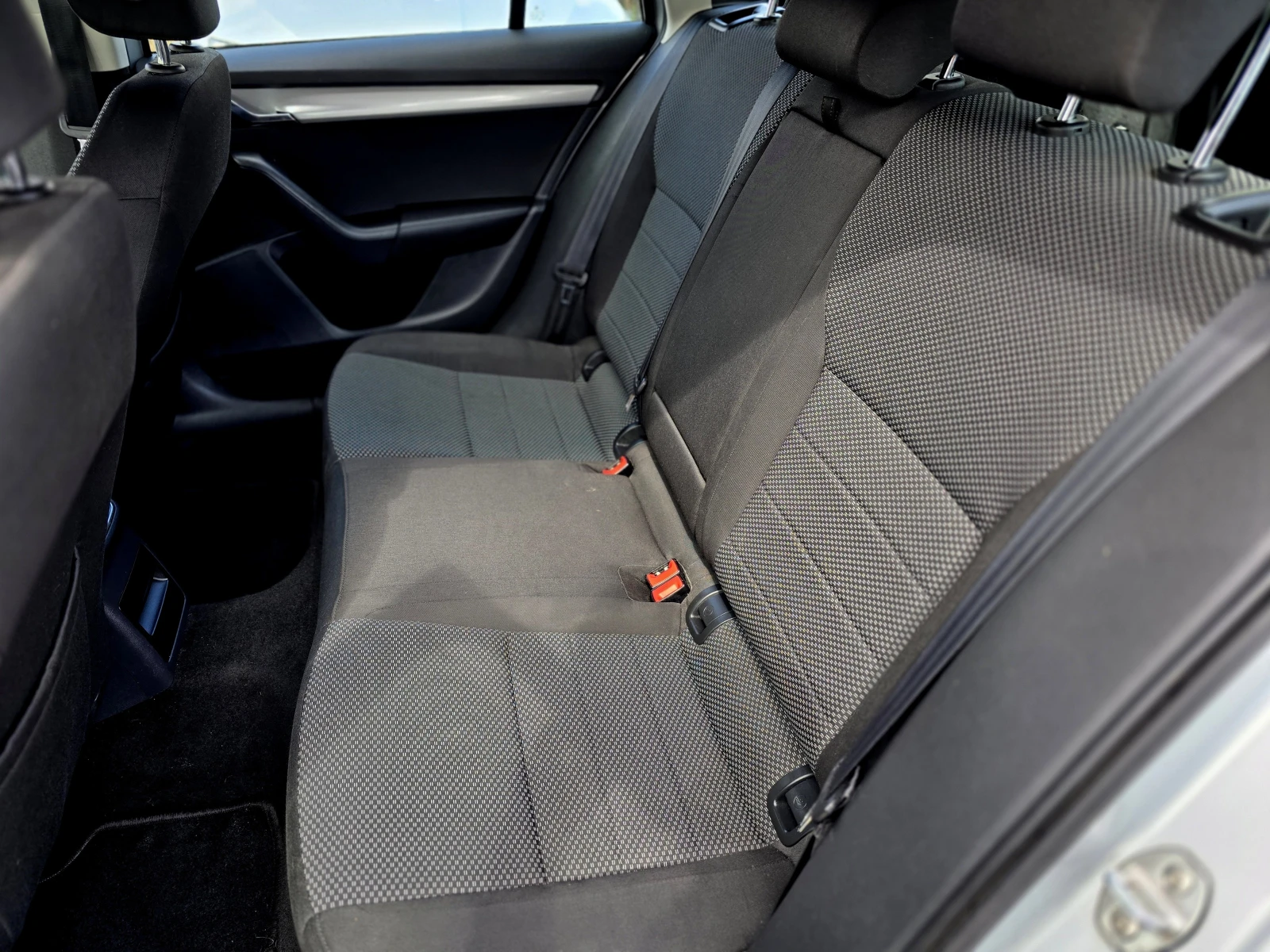 Skoda Octavia ��� ���������* 1.8/180hp/EURO 6 | Mobile.bg � ����������� 13