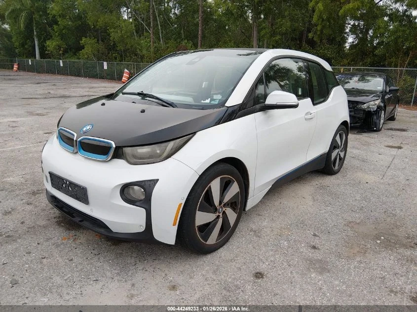 BMW i3  - изображение 2