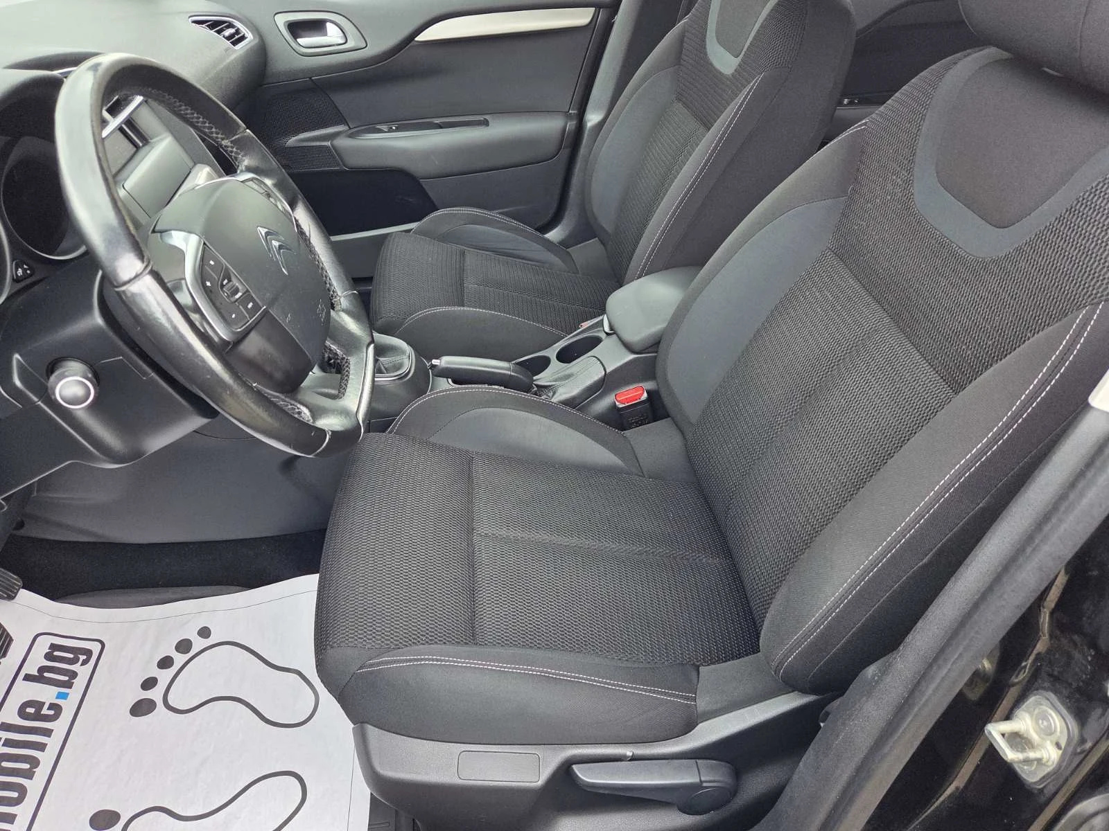 Citroen C4 1.6HDI/FACELIFT, снимка 14 - Автомобили и джипове - 53713997